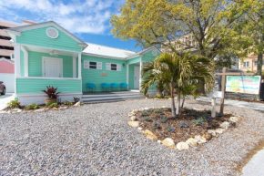 Frenchy's Cottages on East Shore 490 home